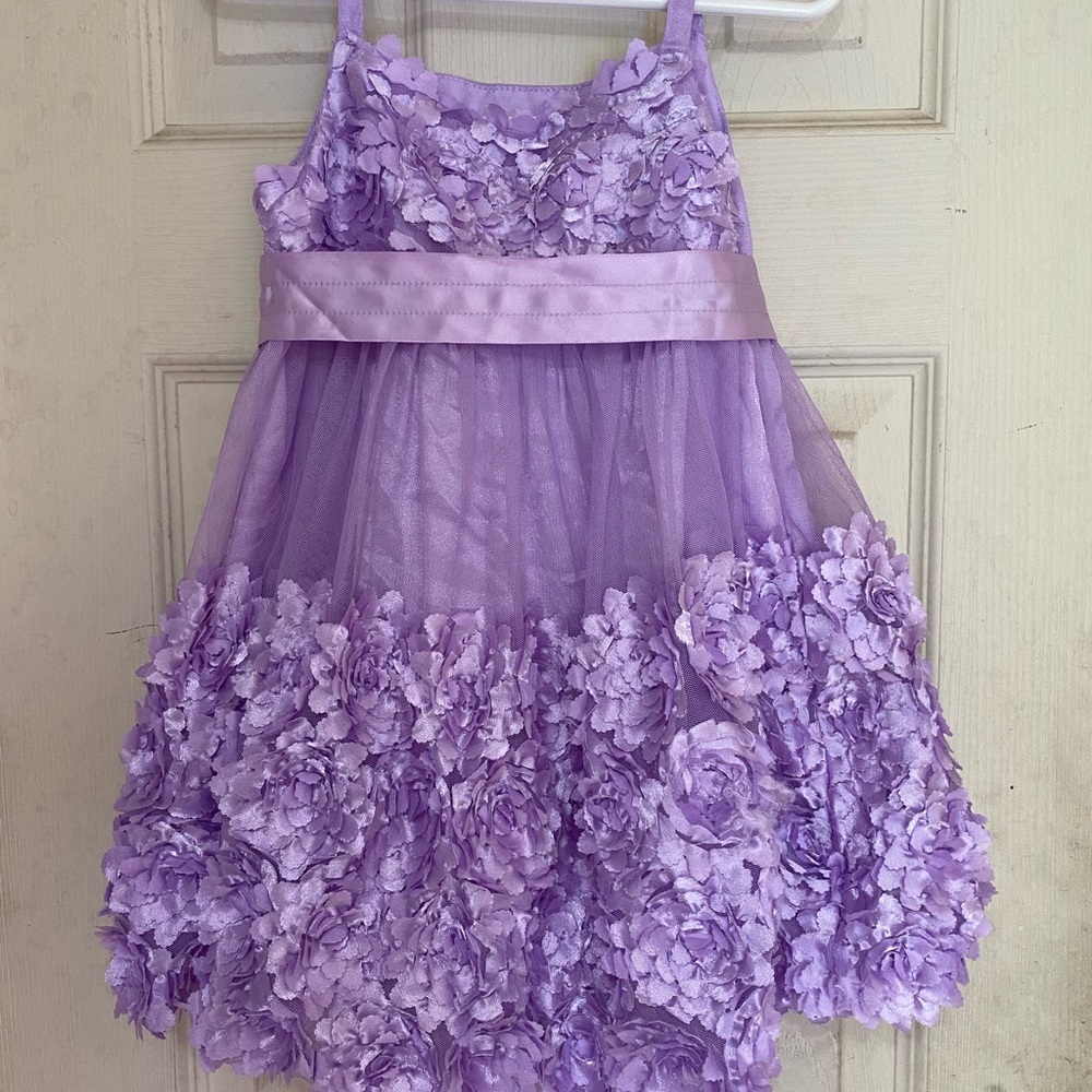Beautiful Lavender Floral Tulle Girls Spring/Summer Dress